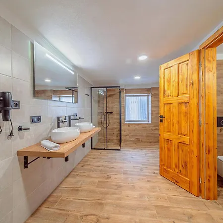 Lenkoska Apartmán *